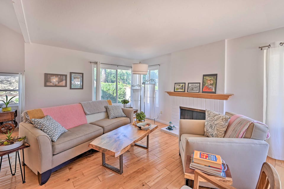 Spacious San Diego House w/ Yard + Patio! House in Rancho Bernardo