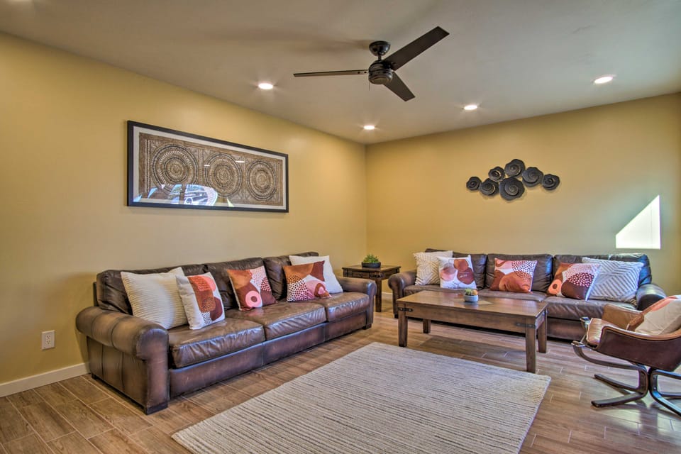 Eastside Home w/ Pool Near Hiking! House in Tucson