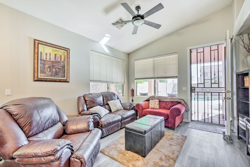 4 Mi to Peoria Sports Complex: Family Home w/ Pool House in Glendale