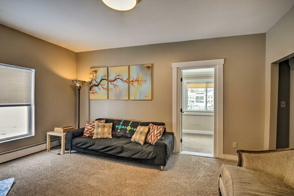 Cozy Henniker Vacation Rental Near Ski Area! Apartment in New Hampshire