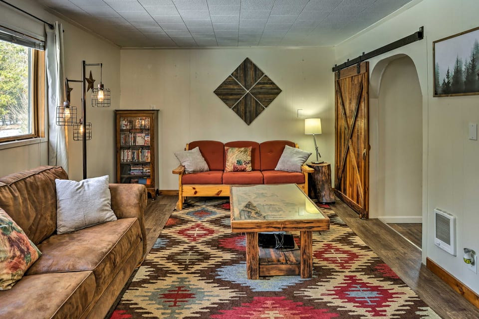 Private La Pine Cabin Rental: 30 Mi to Bend! House in Oregon