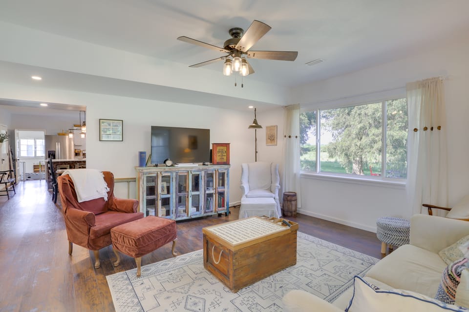 South Haven Farmhouse w/ Fire Pit, 4 Mi to Beach! House in Michigan