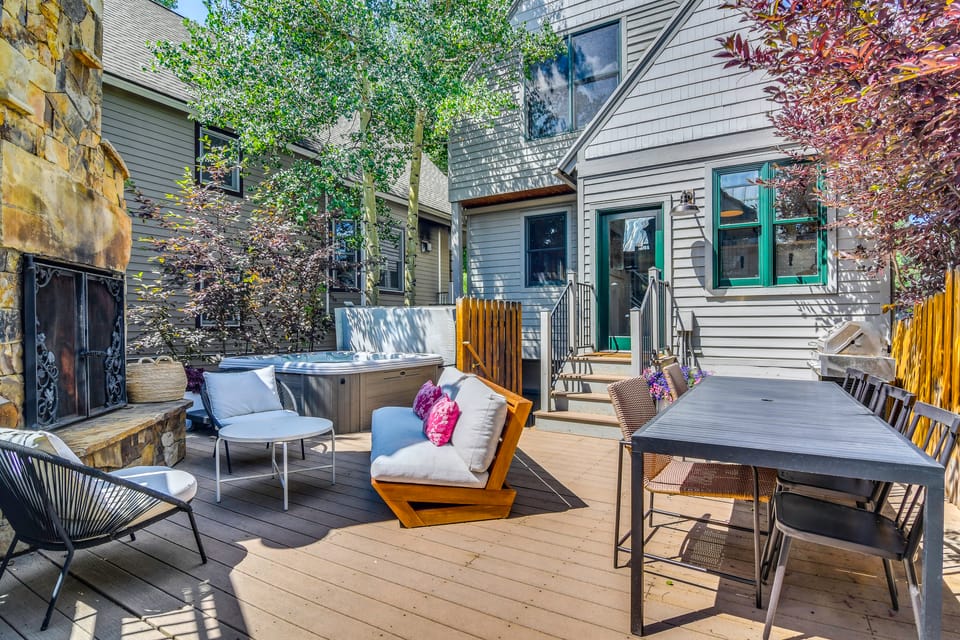 'Whistle Pig' A Downtown Escape in Breckenridge House in Breckenridge