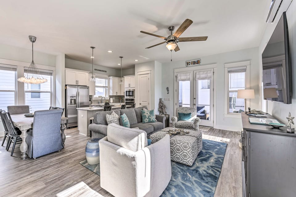 Inlet Beach Escape ~ 1/2 Mi to Beach Access! House in Inlet Beach