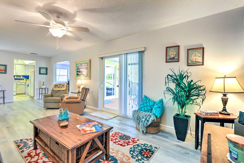 Venice Home w/ Private Pool, 7 Mi to Beach! House in Venice Gardens