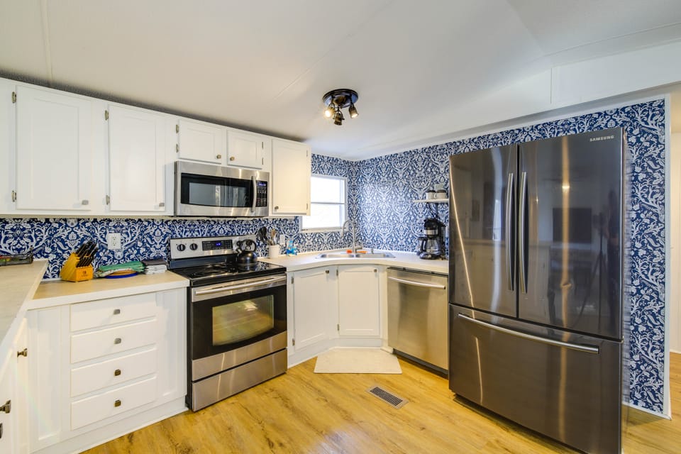 12 Mi to Dollywood: Private Sevierville Cabin! House in Sevierville