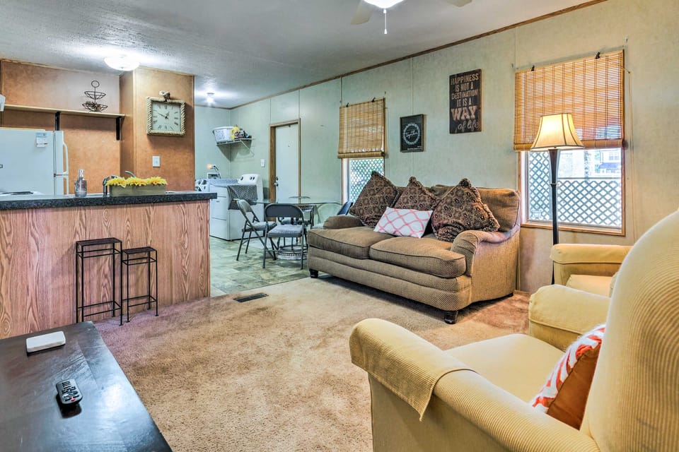 Cozy Gulf Breeze Home, 3 Mi to East Bay! House in Alabama