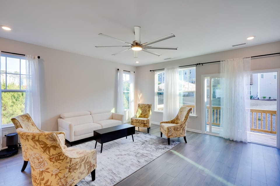Durham Vacation Rental w/ Community Pools! Apartment in Durham
