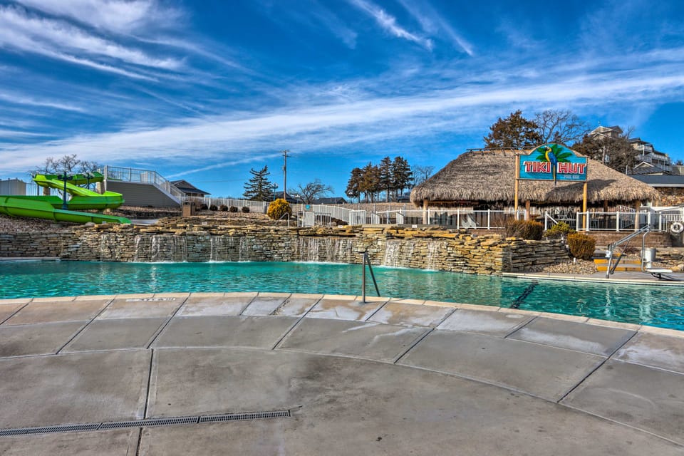 Margaritaville Osage Beach Home w/ Lake Views! House in Lake of the Ozarks