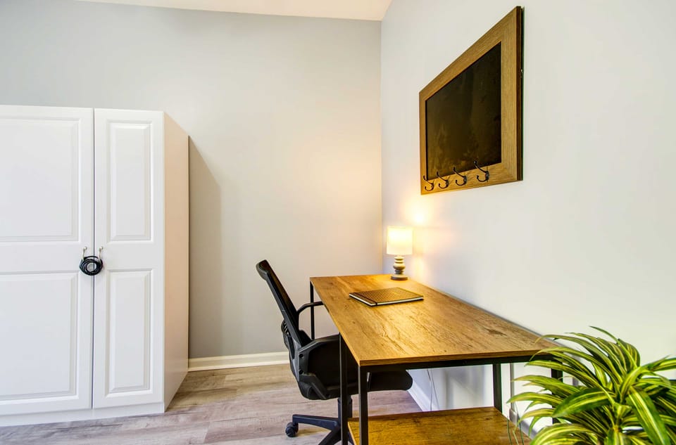 Walk to Dtwn Warrensburg: Cozy Family Home! House in Missouri