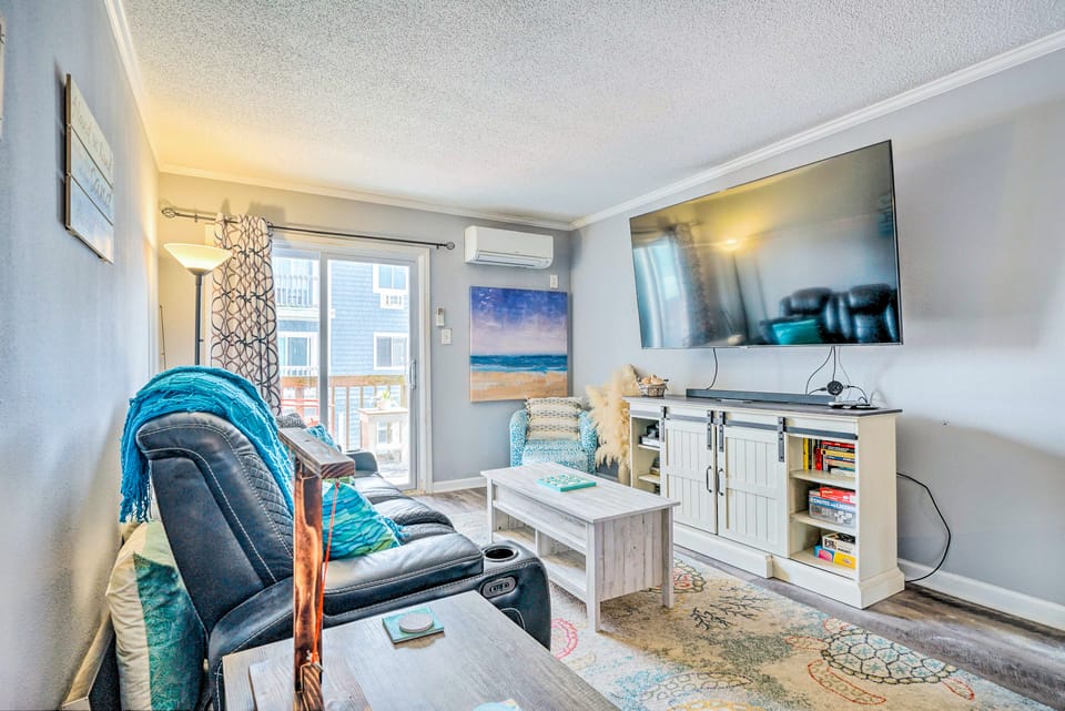 North Topsail Condo - Steps to Beach! Apartment in North Topsail Beach