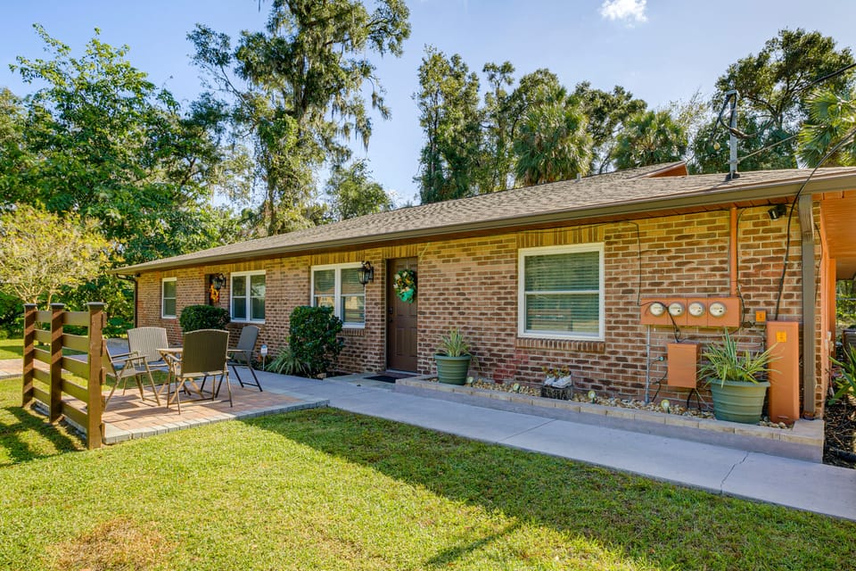 Apt 4 Mi to Ocala Dtwn Square! Easy US-301 Access Apartment in Florida