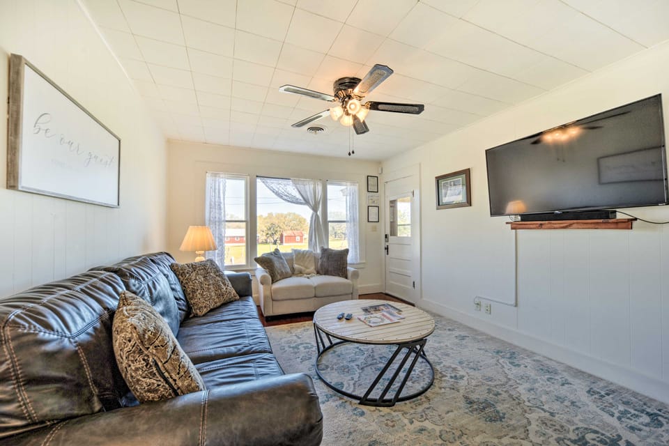 Charming Home Near Downtown Fredericksburg! House in Fredericksburg