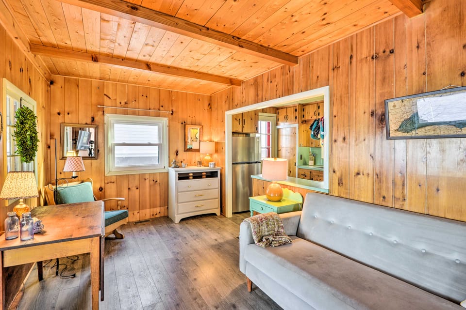Henderson Harbor Cottage w/ Lake Access! Cottage in New York