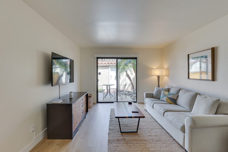 Extended Stay Near Beach! Carlsbad Condo w/ Pool Apartment in Carlsbad