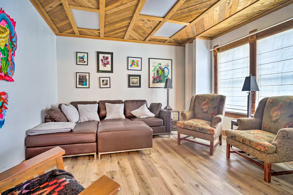Cozy House: Walk to Park City Mountain Lifts! House in Park City