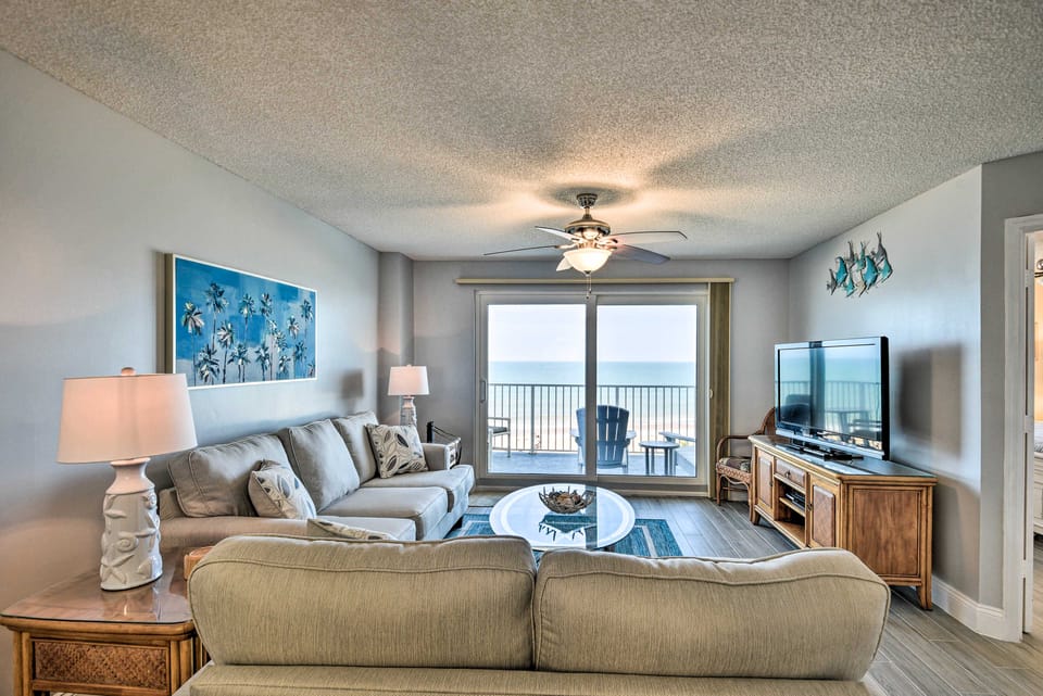 Oceanfront Condo Rental Near Daytona Speedway Apartment in Ormond By The Sea