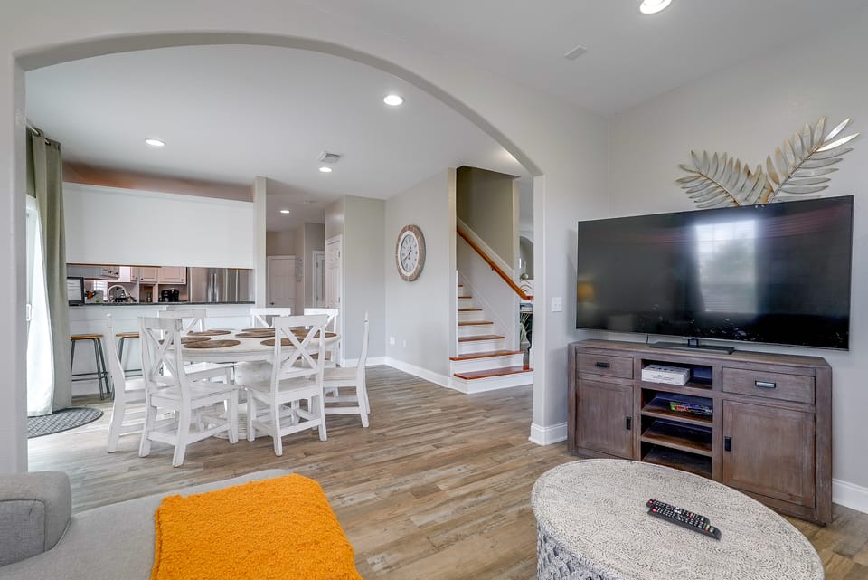'Bailey's Beach House Retreat' w/ Game Room! House in Panama City Beach