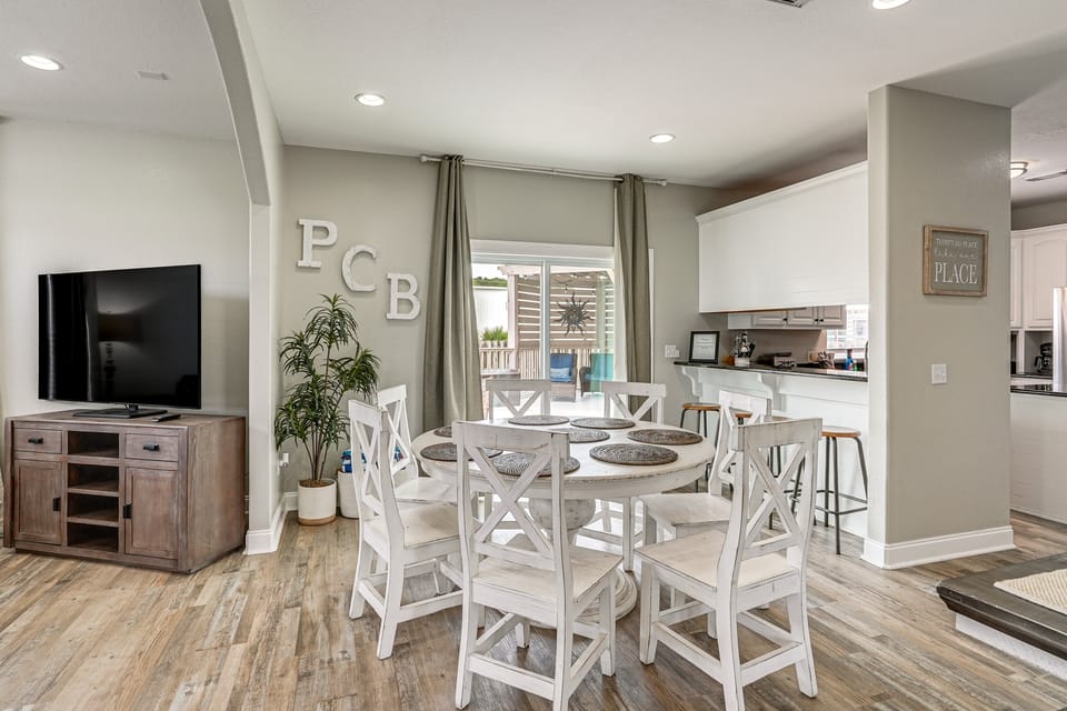 'Bailey's Beach House Retreat' w/ Game Room! House in Panama City Beach