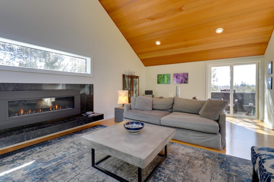 Luxe Santa Rosa Home ~ 3 Mi to Downtown! House in Santa Rosa