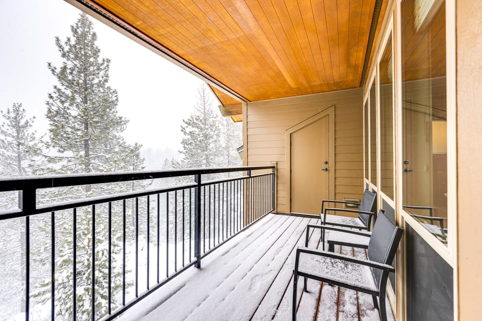Walkable Luxury Condo at Bend’s 7th Mtn Resort Apartment in Oregon