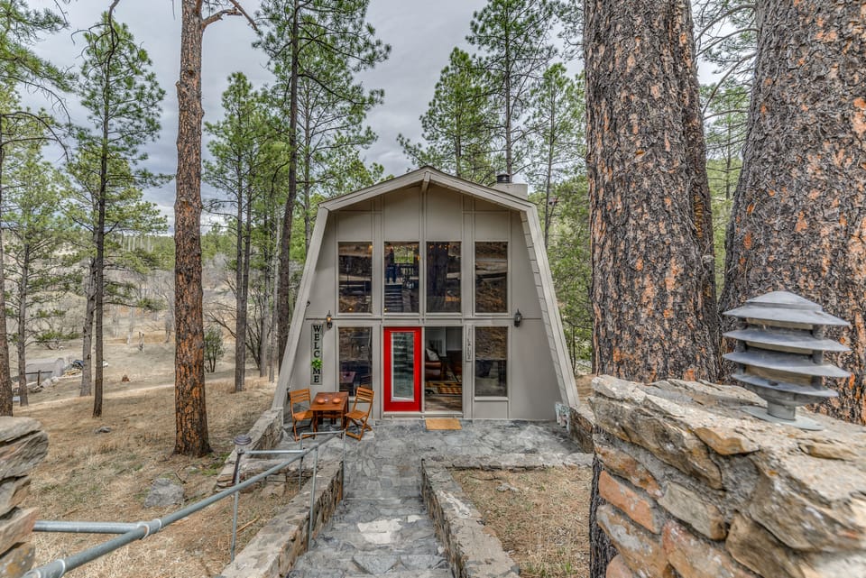 Cozy Ruidoso Cabin Rental w/ Private Hot Tub! House in Ruidoso