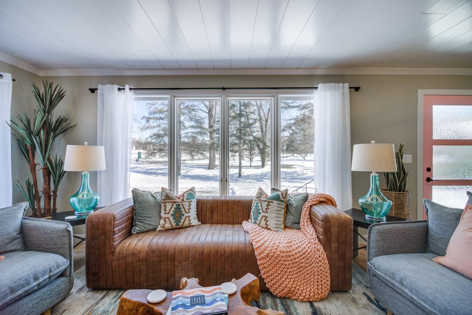 Home Rental on Detroit Lake: Dock, Game Room! House in Detroit Lakes