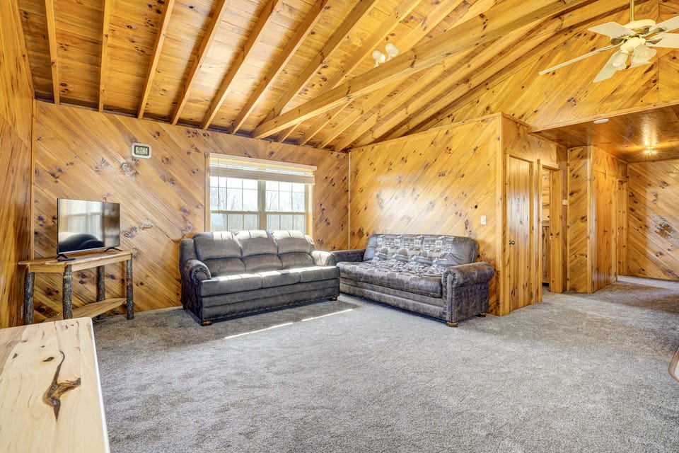 Racine Vacation Rental 25 Mi to Athens! House in Ohio