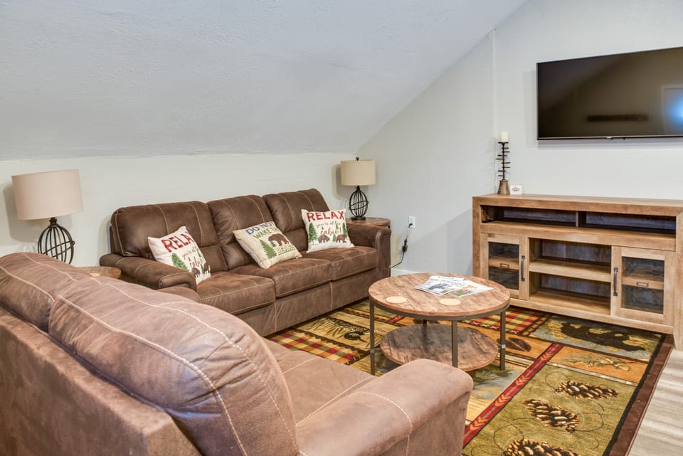 Kenai River Adventures! Peaceful & Quiet Apt Apartment in Alaska