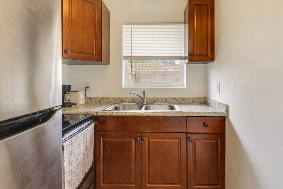 Walk to Atlantic Ave & Beach! Home w/ Yard & Patio House in Delray Beach