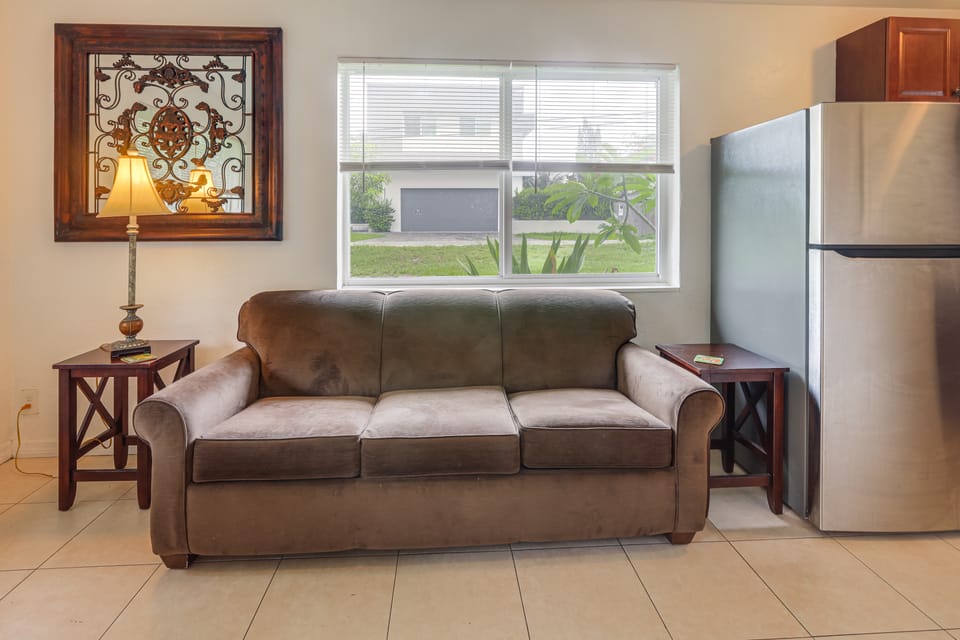 Walk to Atlantic Ave & Beach! Home w/ Yard & Patio House in Delray Beach