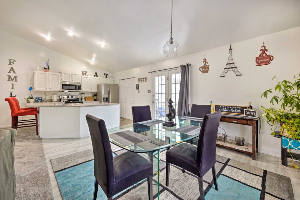 Richmond Home with Pool, 5 Mi to Downtown! House in Virginia