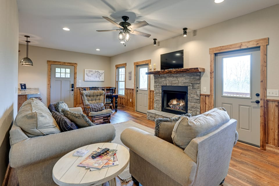 Smoky Mountain Cabin Rental: Game Room, Fire Pit! House in Tennessee