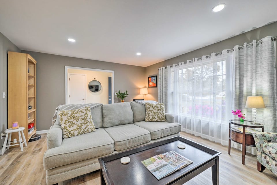 Cozy Wilmington Vacation Rental: 10 Mi to Beach! House in Wilmington