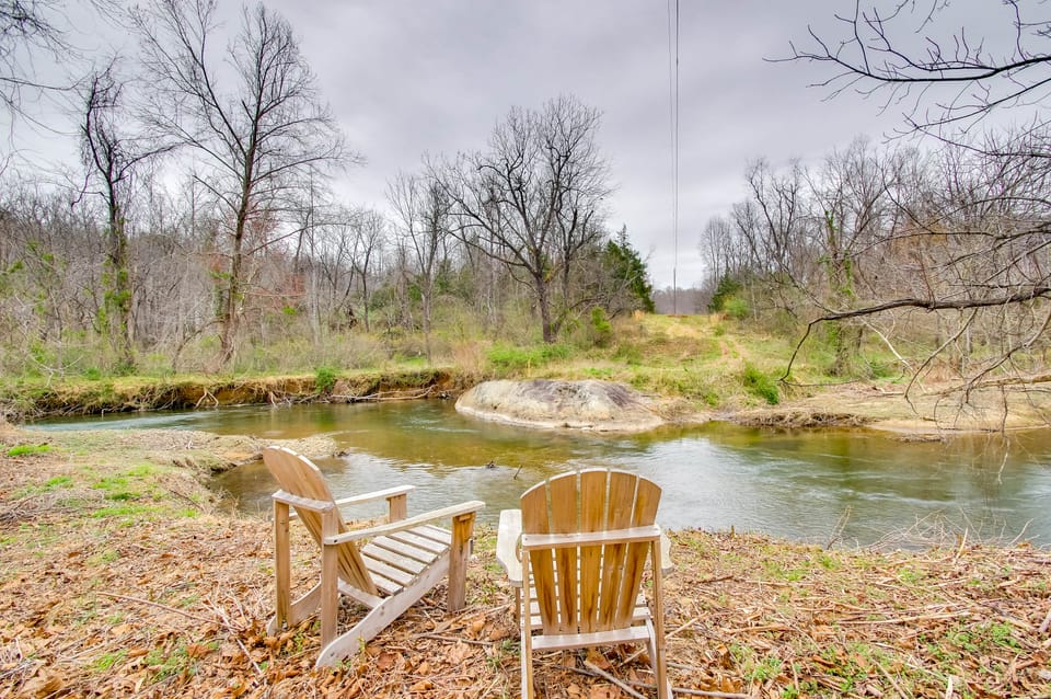 Modern Nellysford Getaway on 40 Private Acres! House in Nelson County