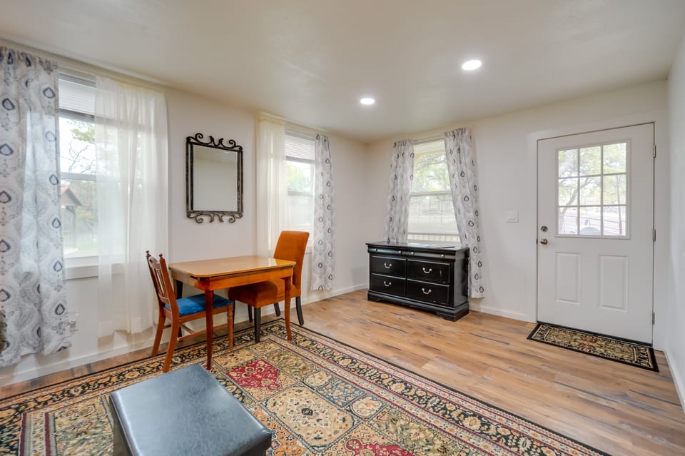 Vacation Rental in Kerrville: Pets Welcome! House in Rio Grande