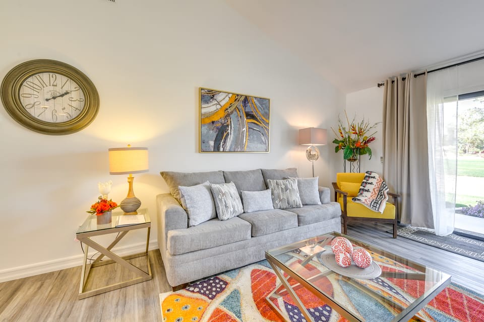 Furnished Patio + Resort Pools: Palm Desert Condo Apartment in Palm Desert