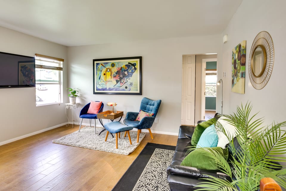 Pet-Friendly San Diego Home w/ Patio: 5 Mi to Dtwn House in Point Loma