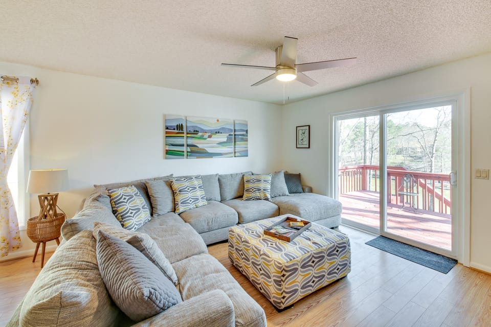 Lakefront Hot Springs Village Vacation Rental! Apartment in Garland County