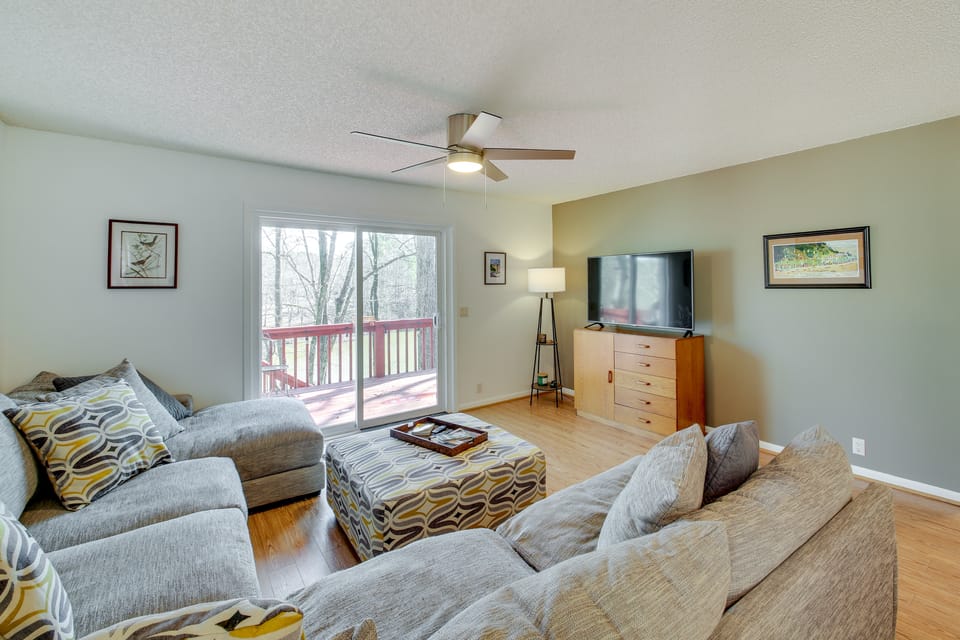 Lakefront Hot Springs Village Vacation Rental! Apartment in Garland County