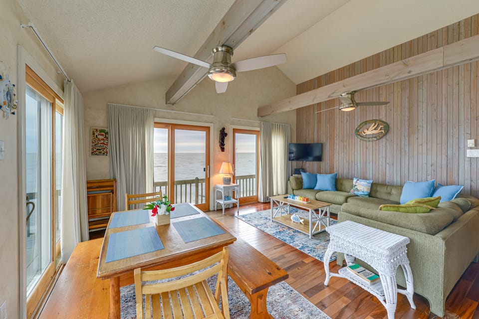 Delaware Bay & Sunset Views: Cape May Cottage Cottage in Middle Township