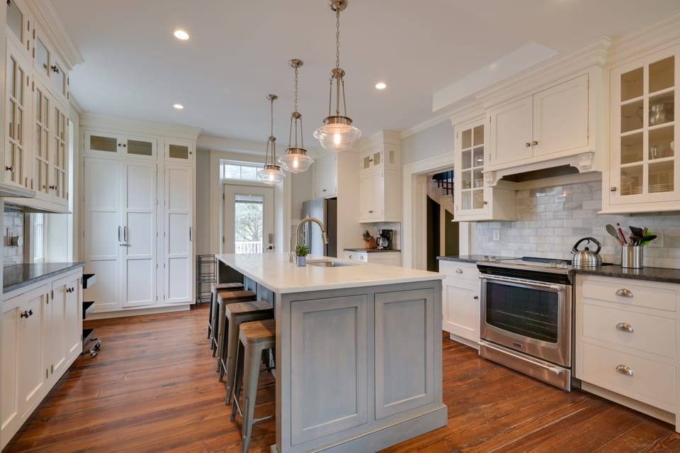 Historic Waterfront Retreat w/ Grill in Hagerstown House in Maryland