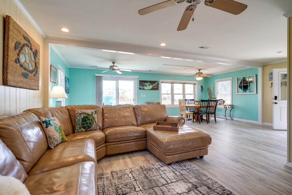 Charming Surf City Beach House - Walk to Ocean! House in Surf City