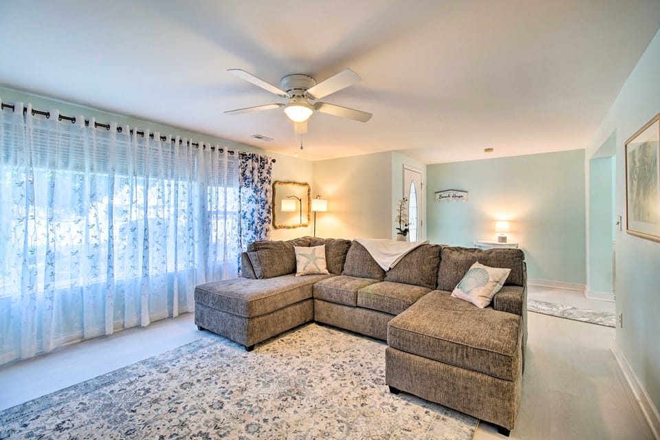 Refreshing Colonial Beach Vacation Rental! Cottage in Maryland