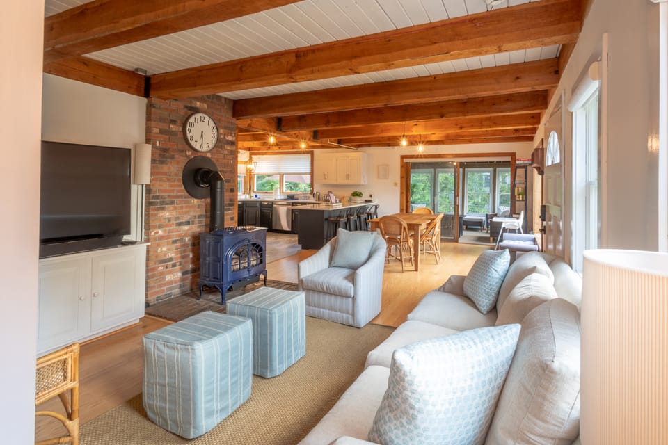 Pool & Screened Deck! Home 2 Mi to Mashpee Commons House in Mashpee