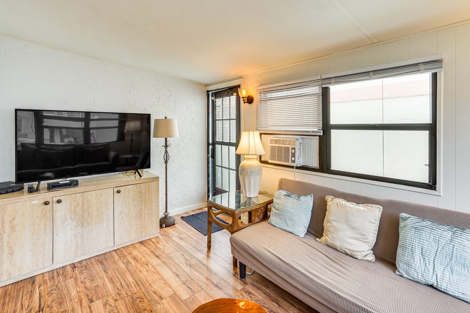 Nettles Island Vacation Rental w/ Resort Amenities House in Hutchinson Island