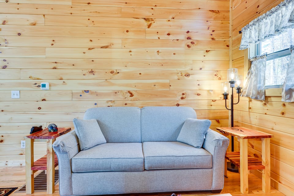Stunning Murphy Cabin - 5 Mi to Cherokee Lake! House in Tennessee