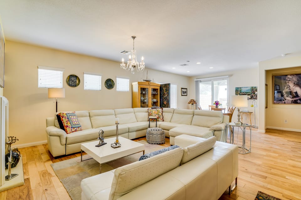 Dog-Friendly Las Vegas Rental Home w/ Private Yard House in Las Vegas
