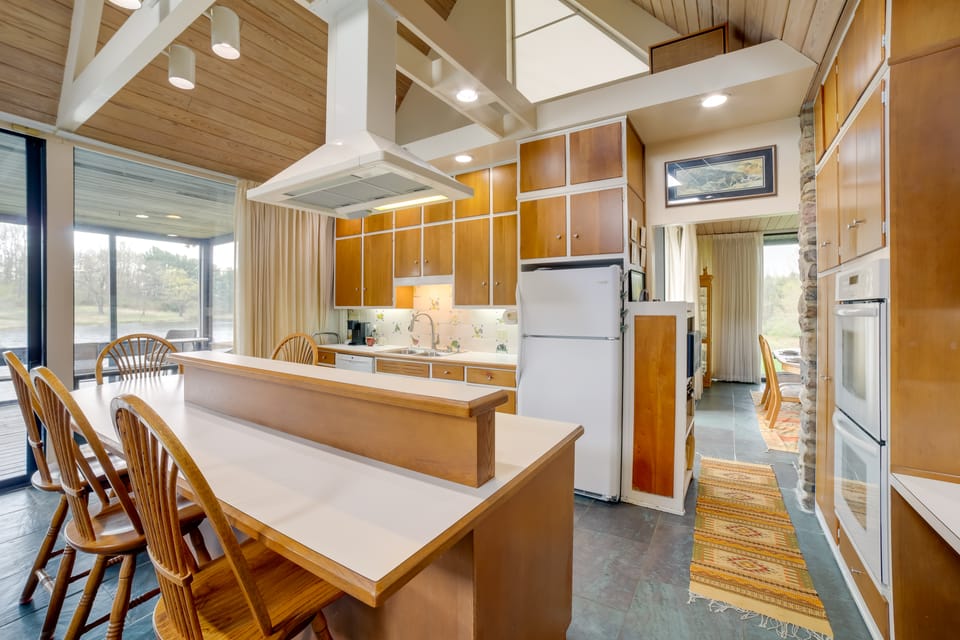 Private Lake Access: Spacious Plymouth Hideaway! House in Indiana