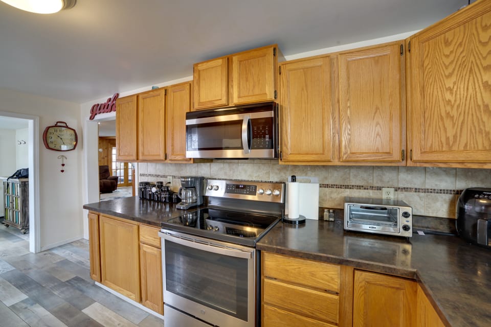 Inviting Missouri River Vacation Rental: 2 Mi Away House in Great Falls